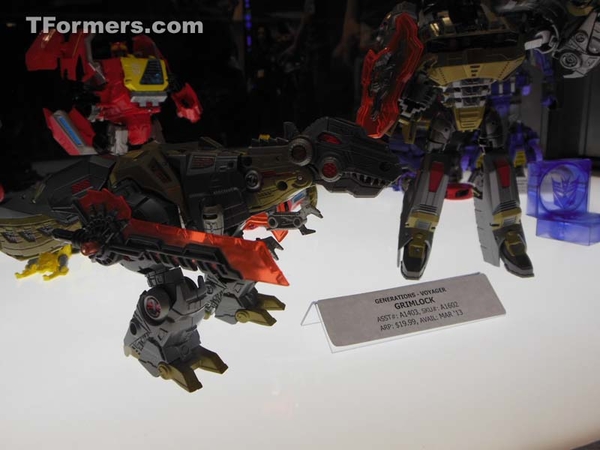 Sdcc 2012 Transformers Generations Fall Of Cybertron Grimlock  (41 of 55)